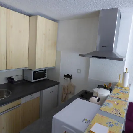 Tres Bel סן-לארי-סולאן